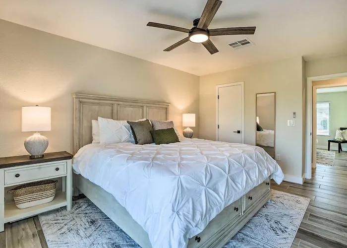 Golfer's Haven! Gem W/ Patio & Grill In Sun Holiday home
