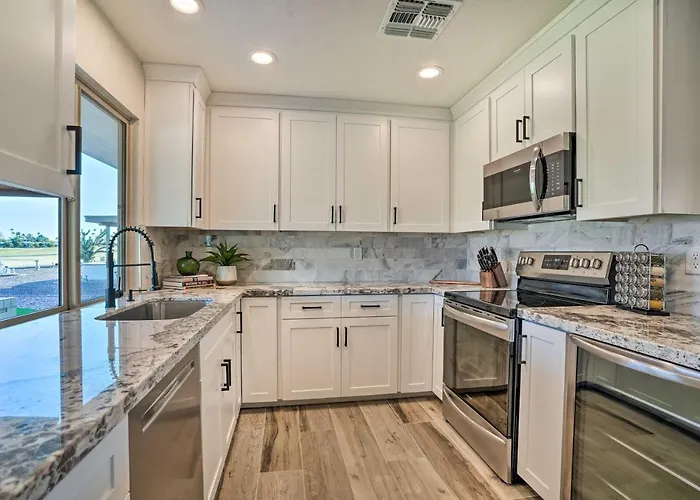 Golfer's Haven! Gem W/ Patio & Grill In Sun